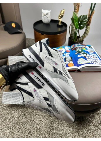 Черно-белые кроссовки white black (размер ) No Brand Classic LX2200