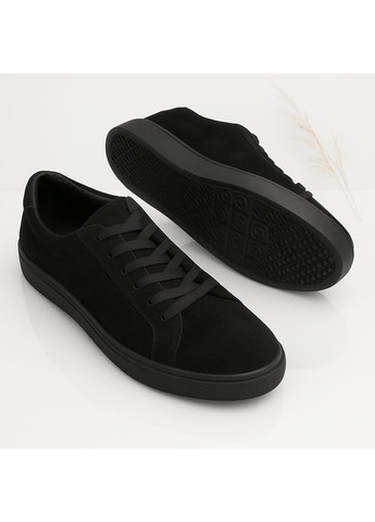 Черные демисезонные мужские кроссовки lux 2214 чёрные замшевые демисезонные Kindzer Lux-2214