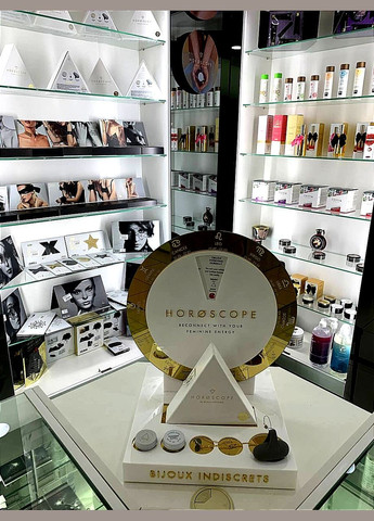 Чорний демісезонний пестиси з китицями burlesque indiscrets Bijoux