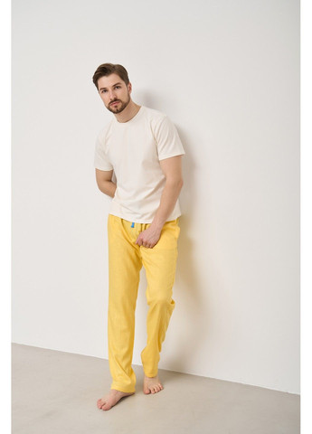 Пижама мужская футболка молочная + штаны лен желтые Handy Wear (280931901)