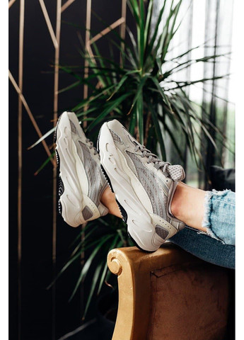 КРОСІВКИ ЖІНОЧІ ADIDAS YEEZY BOOST 700 V2 STATIC АДІДАС ІЗІ БУСТ No Brand білі демісезони (369389709)