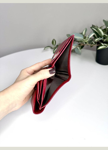 Жіночий шкіряний гаманець на магніті маленький Classic (315316914)