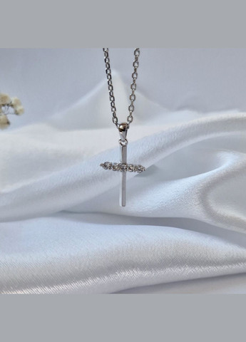 Серебряный крестик прямой крест с белыми камнями серебро 925 пробы Родированное 980п 0.89г No Brand (316649612)