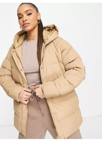 Бежева зимня куртка Threadbare