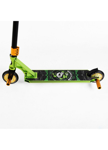 Самокат трюковий "Skull and Snake" HIC-система, пеги, алюмінієвий диск та дека 60х85 см Best Scooter (289366480)