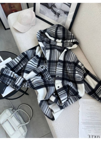 Черно-белая рубашка No Brand