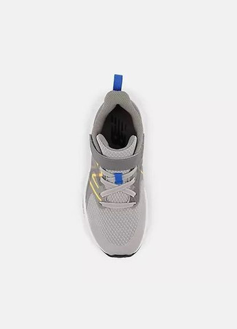 Серые всесезон кроссовки rave run v2 ytravgy2 rain cloud vibrant apricot marbl New Balance