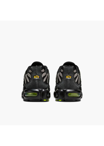 Сірі кросівки чоловічі air max plus utility grey Nike