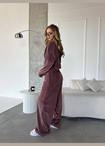 Женский велюровый костюм с капюшоном. Vakko (334255376)