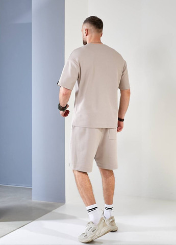 Бежевый летний мужской костюм шорты. с шортами Allthings