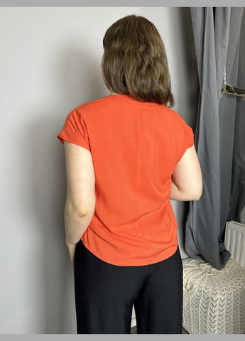 Помаранчева демісезонна блуза елегантна жіноча з легкої тканини оранжева mkaz6497-4 Modna KAZKA