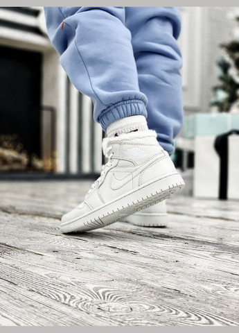 Білі Зимовий кросівки зимові чоловічі і жіночі nike air jordan 1 winter white fur | найк аір джордан 1 білі з хутром No Brand