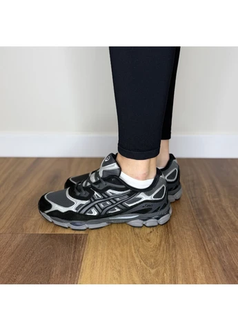Черные демисезонные кроссовки мужские asics gel nyc graphite grey black асикс гель нюк черные No Brand