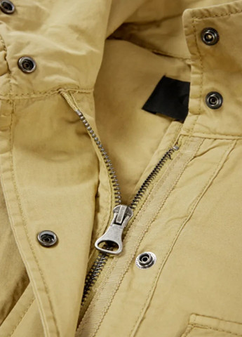 Зеленая демисезонная куртка C&A