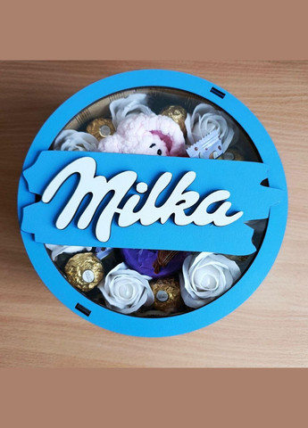 Подарунковий бокс мілка з солодощами та м'якою іграшкою на день закоханих 8 березня день народження (ar225) No Brand (324620639)