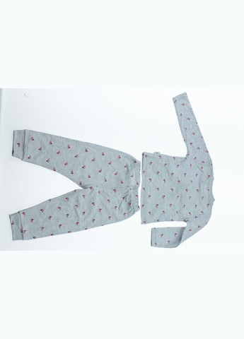 Серая пижама с длинным рукавом для девочки трикотажная в сердечко серая 92 см (40283) BABYKROHA