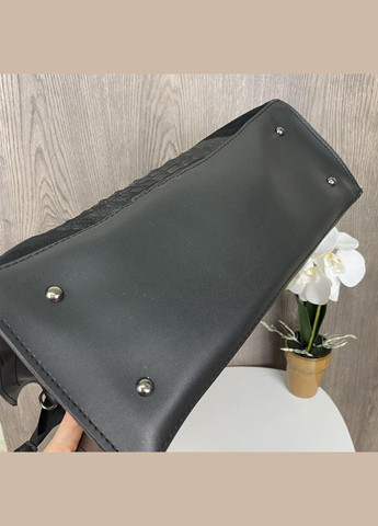 Жіноча сумка через плече зміїний принт із натуральної замші та еко-шкіри чорна (sku_817) No Brand (330576815)