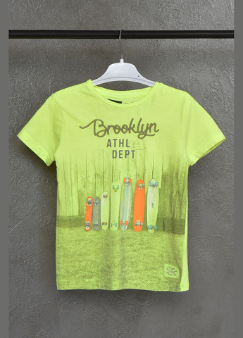 Салатовая летняя футболка детская для мальчика салатового цвета Let's Shop