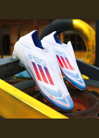 Белые футбольные бутсы No Brand без шнурков