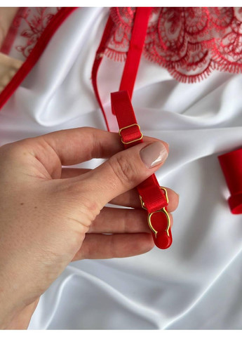 Красный демисезонный кружевной комплект белья с поясом и подвязками / эротический женский комплект с изысканным кружевом / сексуальное бельё No Brand