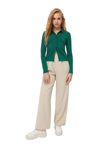 Зелена блуза весняно-літня Stradivarius