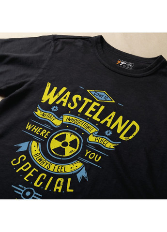 Чорна футболка з принтом fallout - wasteland No Brand