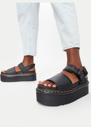 Черные босоножки Dr. Martens