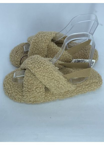 Бежевые шлепанцы-босоножки меховые Vira