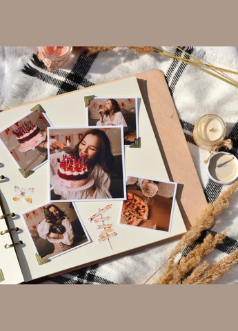 Крафтбук "Отпечаток" 23x23 со светлой обложкой и коричневыми страницами. Your Magnets (336954897)