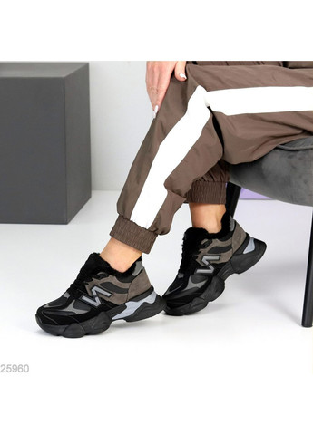 Зимові кросівки No Brand чорні зими (370368608)