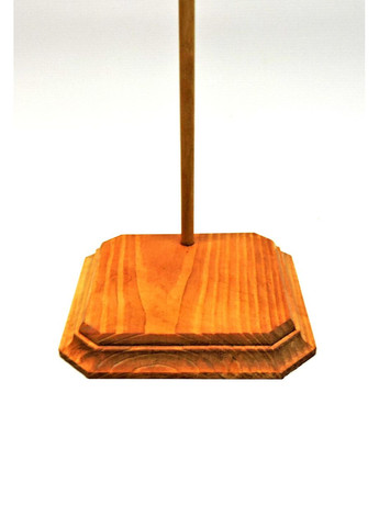 Подставка для кукол из дерева Модело 13х13 шафран (КУК-130406) No Brand (328910713)