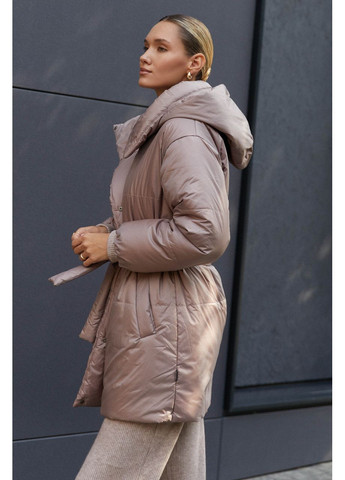 Бежева зимня бежева куртка з поясом Seventeen