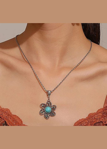 Кулон на ланцюжку жіночий у формі вінтажної квітки з бірюзою Liresmina Jewelry (285814452)