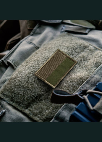 Набір шевронів 2 шт на липучці Прапор України хакі 3,5х6 см вишитий патч нашивка IDEIA (275869708)