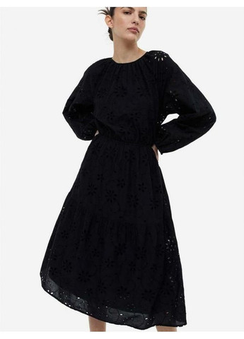 Черное кэжуал платье H&M однотонное