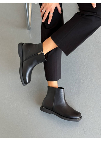 Осенние демисезонные кожаные ботинки Helen