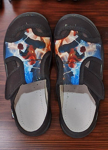 Черные ортопедические тапочки на липучке для мальчика сменная обувь в садик Waldi