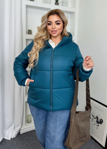 Изумрудная демисезонная куртка женская демисезонная с капюшоном на синтепоне No Brand
