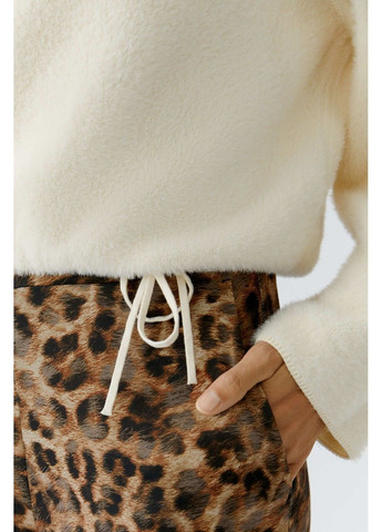 Молочний демісезонний жіночий джемпер молочний джемпер Oui