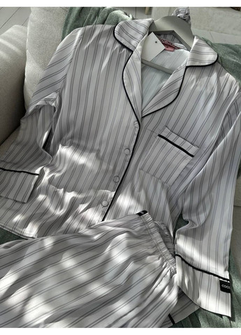 Серая всесезон женская пижама сатиновая в вертикальную полоску. рубашка + брюки Vakko