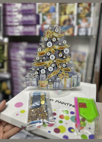 Алмазна мозаїка ColorArt Ялинка патріотична з підставкою 25см Color (315341022)