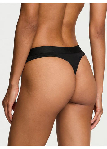 Трусики-стринги женские хлопковые с логотипом Logo Cotton Shine Patch Thong Panty черные Victoria's Secret (361010409)