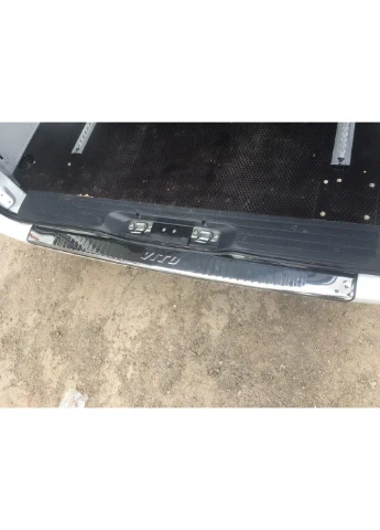 Накладка на задній бампер із загином ( V1, нерж) для Mercedes Vito W639 2004-2014 рр CARMOS (391753500)