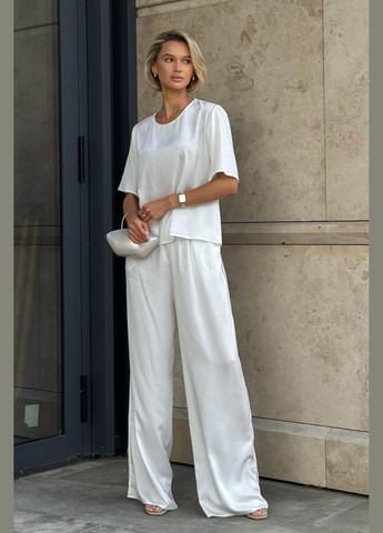 Белая стильная блузка с коротким рукавом белого цвета Jadone Fashion