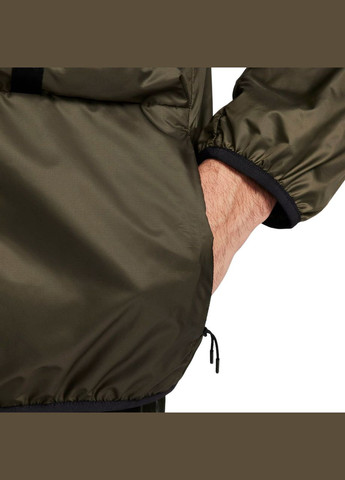 Зелена демісезонна куртка чоловіча sportswear tech woven fb7903-325 Nike