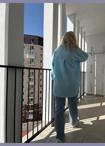 Жіноча oversize сорочка з мікровельвету з майкою в подарунок Vakko (338370334)