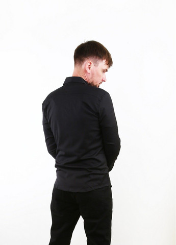 Черная рубашка однотонная Mtp