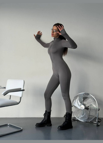 Безшовний комбінезон в рубчик на флісі Vakko комбінезон-брюки однотонний графітовий спортивний, повсякденний, кежуал трикотаж з начосом