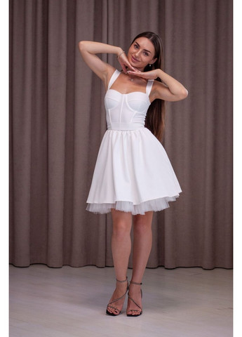 Белое коктейльное платье а-силуэт ODDI однотонное