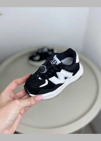 Чорні дитячі кросівки чорні 1049 No Brand